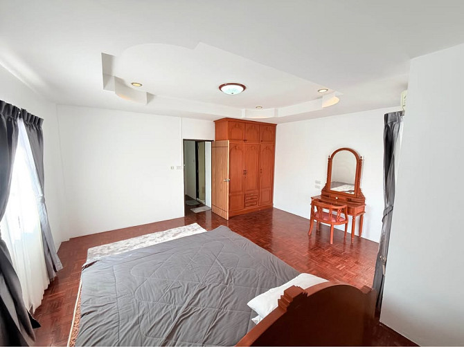 2 Chambres, 2 Salles de Bain - Maison Pattaya - photo 13