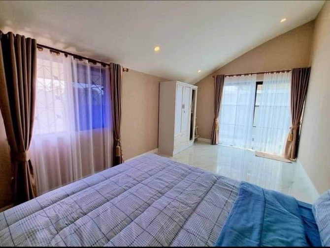 4 Chambres, 3 Salles de Bains - Maison Pattaya - photo 10