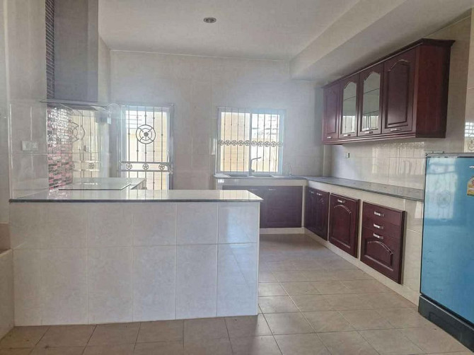 3 Chambres, 3 Salles de Bain - Maison Pattaya - photo 14