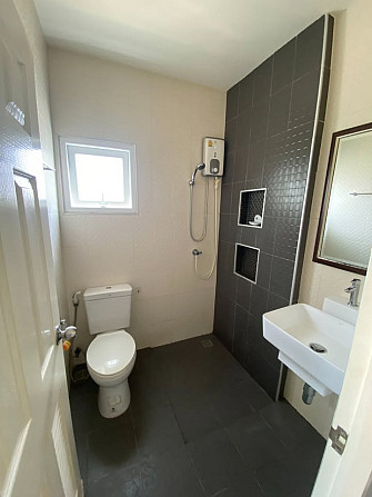 3 Beds 3 Baths House Pattaya - photo 11