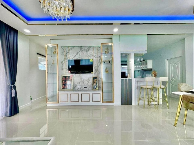 3 Beds 3 Baths House Pattaya - photo 14