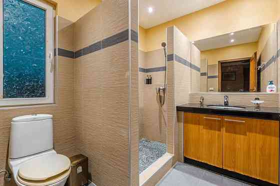 House With Bedrooms: 4 And Bathrooms: 5 Pattaya