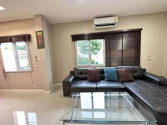 3 Bedrooms, 3 Bathrooms - Apartments Pattaya