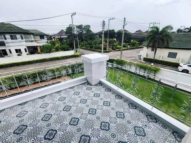 3 Chambres 4 Salles de Bain - Maison Pattaya - photo 13