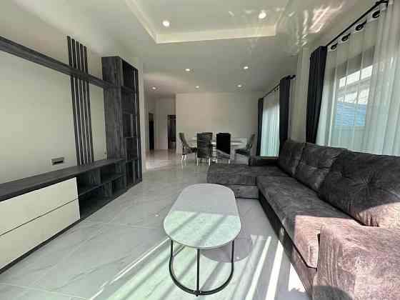 4 Beds 3 Baths - House Pattaya