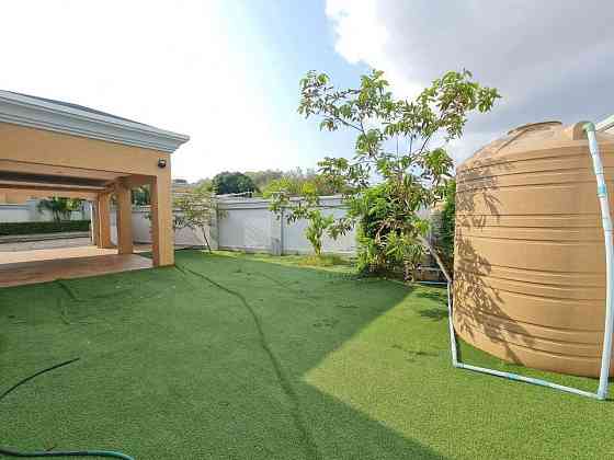 4 Bedrooms, 5 Bathrooms - Home Pattaya