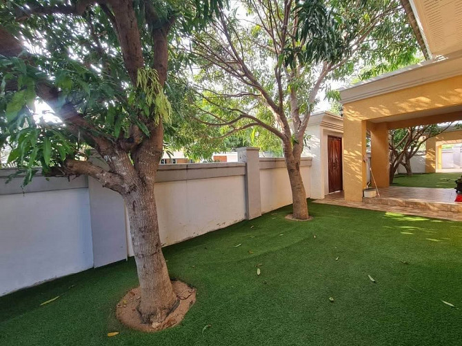 4 Chambres, 5 Salles de Bain - Maison Pattaya - photo 10