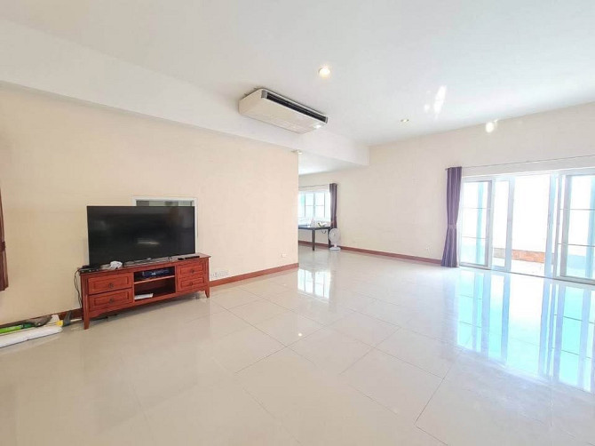 4 Chambres, 5 Salles de Bain - Maison Pattaya - photo 16