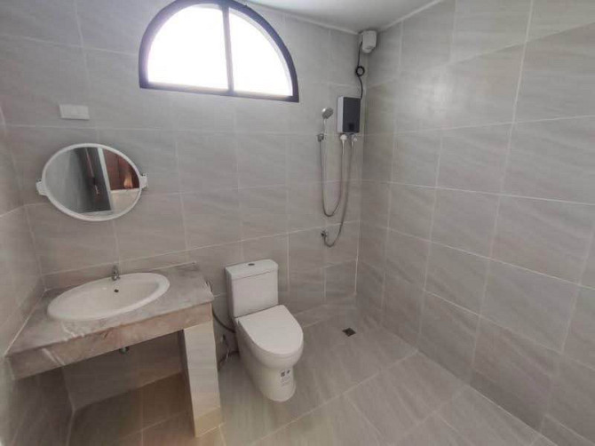 4 Chambres, 2 Salles de Bains - Maison Pattaya - photo 8