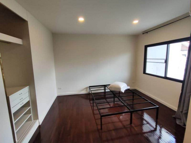 4 Chambres, 2 Salles de Bains - Maison Pattaya - photo 11