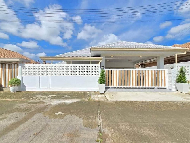 3 Beds 3 Baths - House Pattaya - photo 3