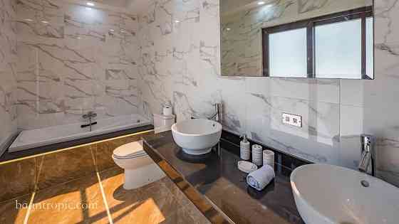 House with bedrooms: 3 and bathrooms: 4 Samui