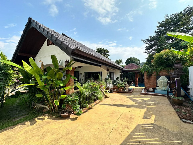 3 Beds 2 Baths House Samui - photo 2