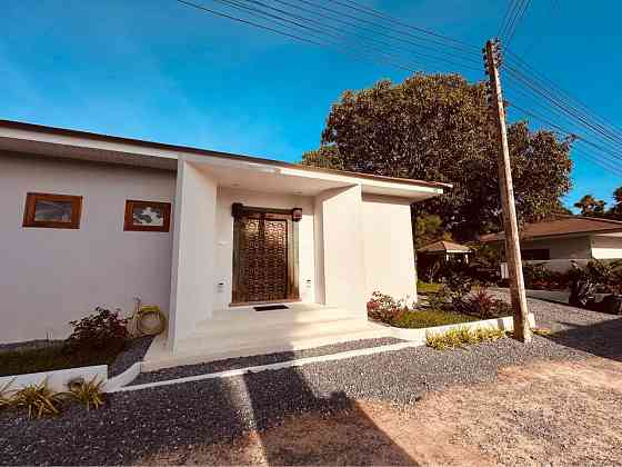 House with bedrooms: 3 and bathrooms: 4 Phangan