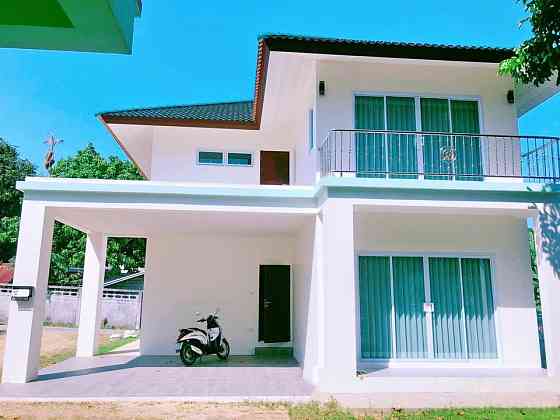 3 bedrooms, 3 bathrooms -house Samui