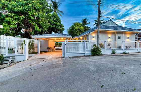4 beds 4 baths House Samui