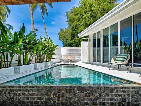 4 beds 4 baths House Samui
