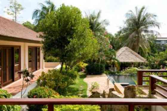 3 Beds 3.5 Baths House Samui