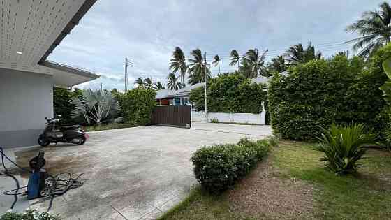2 Beds 3 Baths House Samui