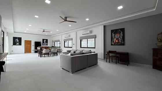 2 Beds 3 Baths House Samui