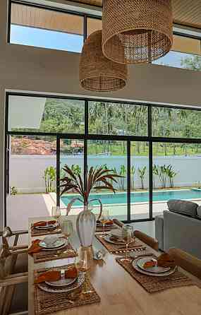 3 Beds 4 Baths House Samui