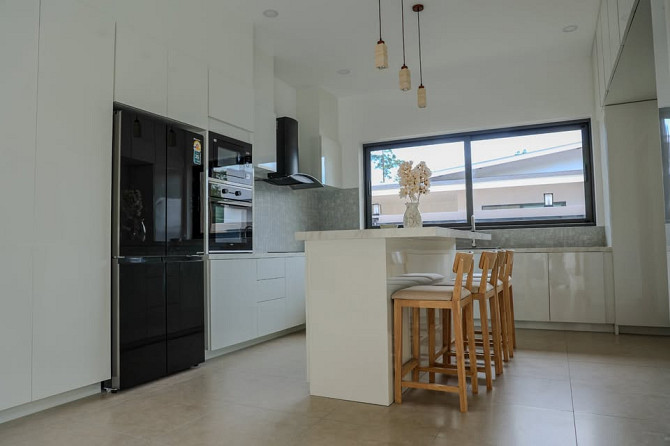 3 Beds 4 Baths House Samui - photo 2