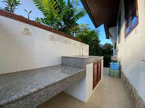 2 Beds 3 Baths House Samui