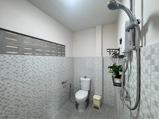 1 bedroom house and 1 bathroom Samui - photo 8