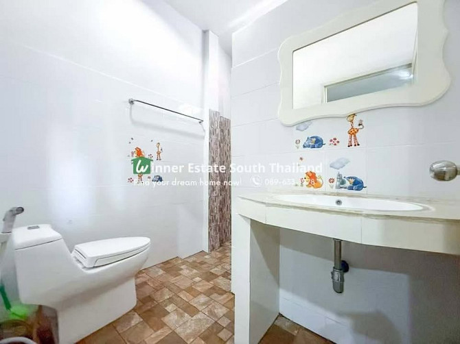 4 bedrooms, 2 bathrooms Samui - photo 18