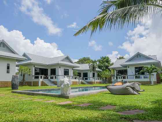 4 beds 5 baths House Samui