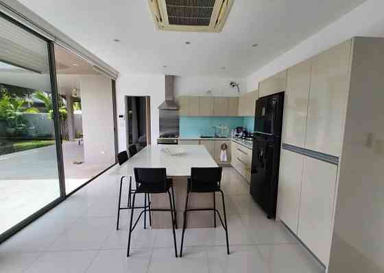 House with bedrooms: 3 and bathrooms: 3 Samui