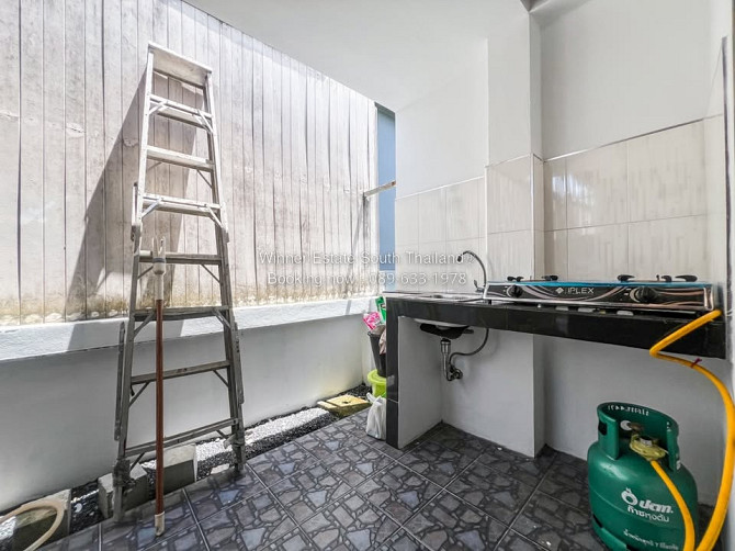1 bedroom house and 1 bathroom Samui - photo 10
