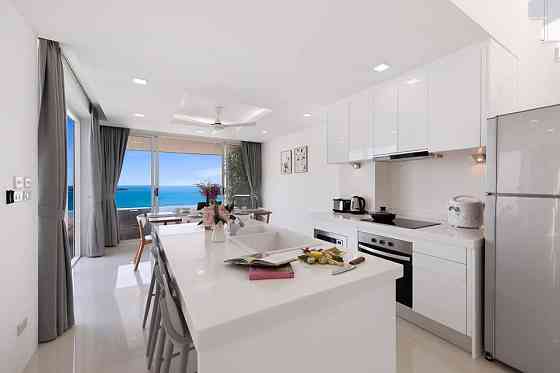 3 bedroom villa with panoramic sea view in Chaweng Noi Samui