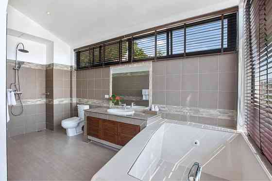 4 Beds 5 Baths - House Samui