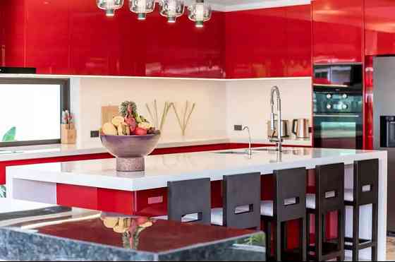 5 bedroom house and 5 bathrooms Samui