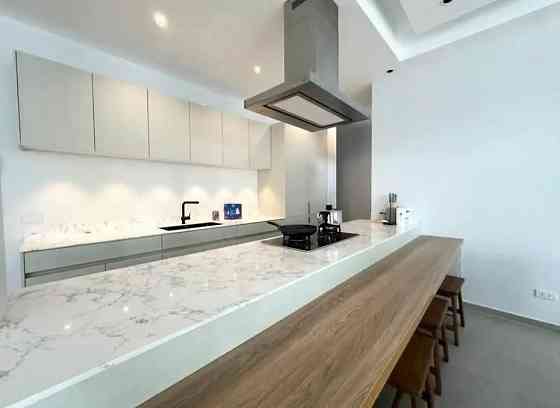 4 Beds 3 Baths House Samui