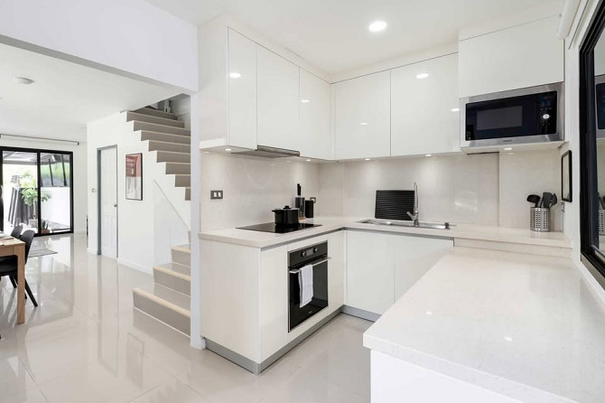 3 Beds 2 Baths Townhouse Samui - photo 7